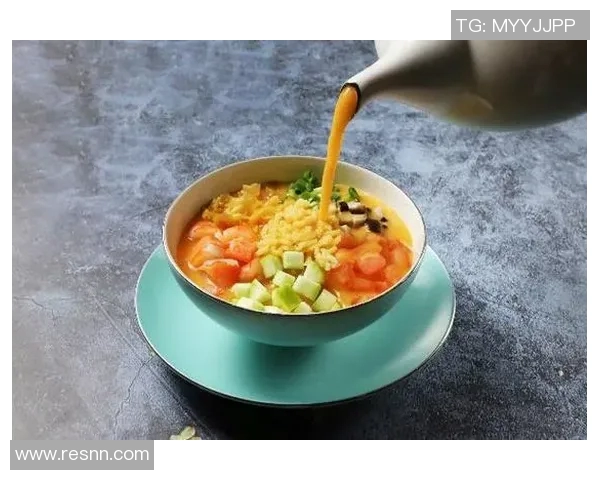 足球球星与中餐的奇妙邂逅:从赛场到餐桌的美味之旅